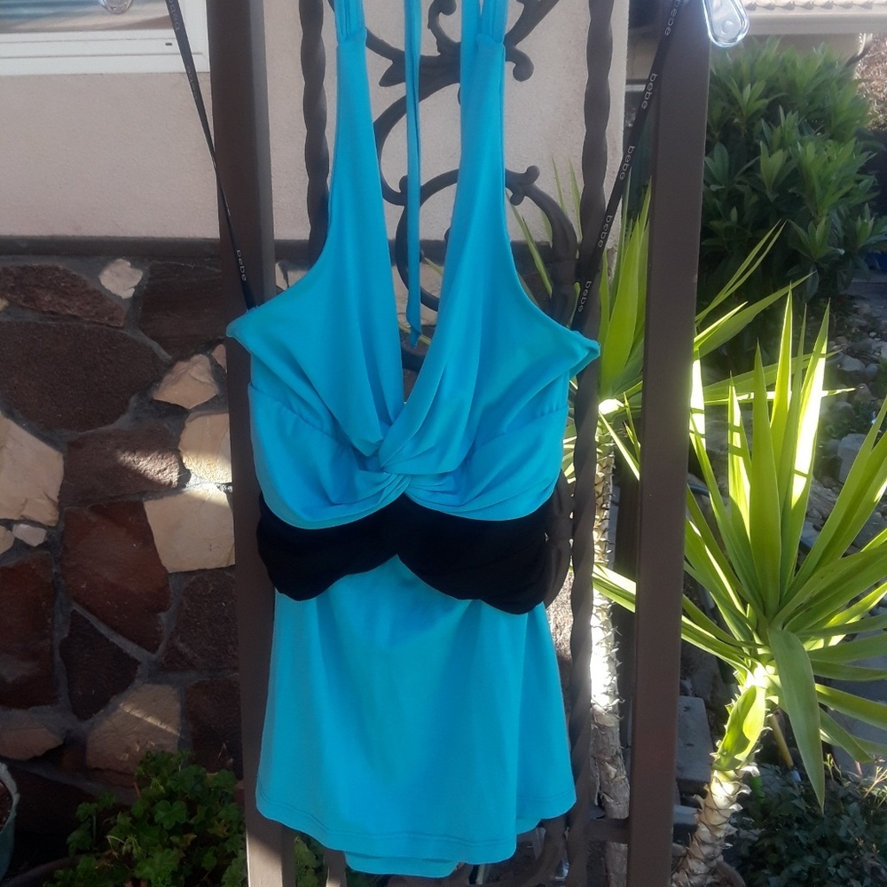 Bebe beautiful Halter Top (NWOT)